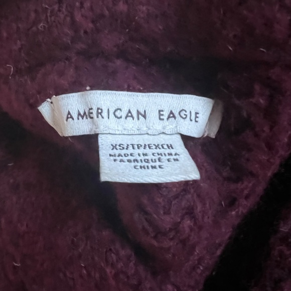 american eagle sweater - Picture 3 of 3